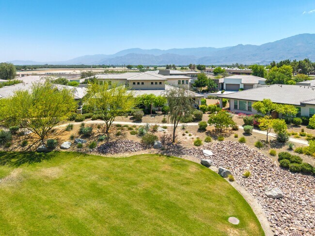 Building Photo - 82668 Rosewood Dr