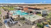 Building Photo - 30517 N Oak Dr