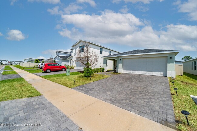 Building Photo - 1328 Colebrook Cir SW