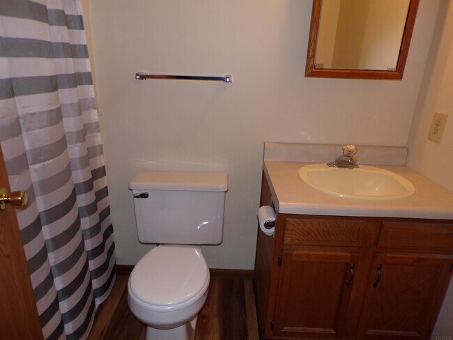 Building Photo - 7623 S 750 E