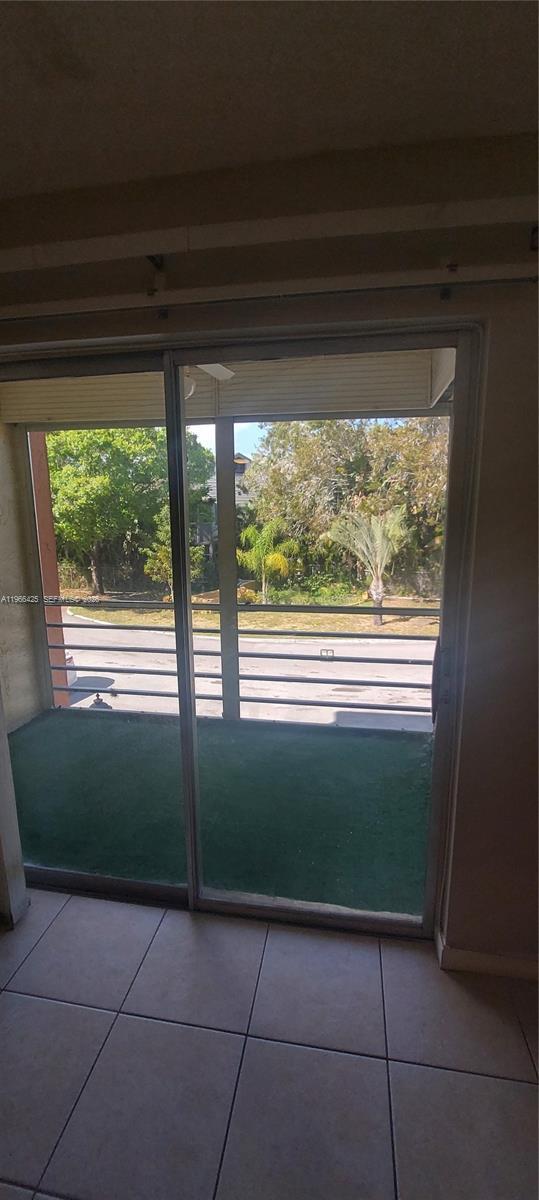 Building Photo - 4334 NW 9th Ave