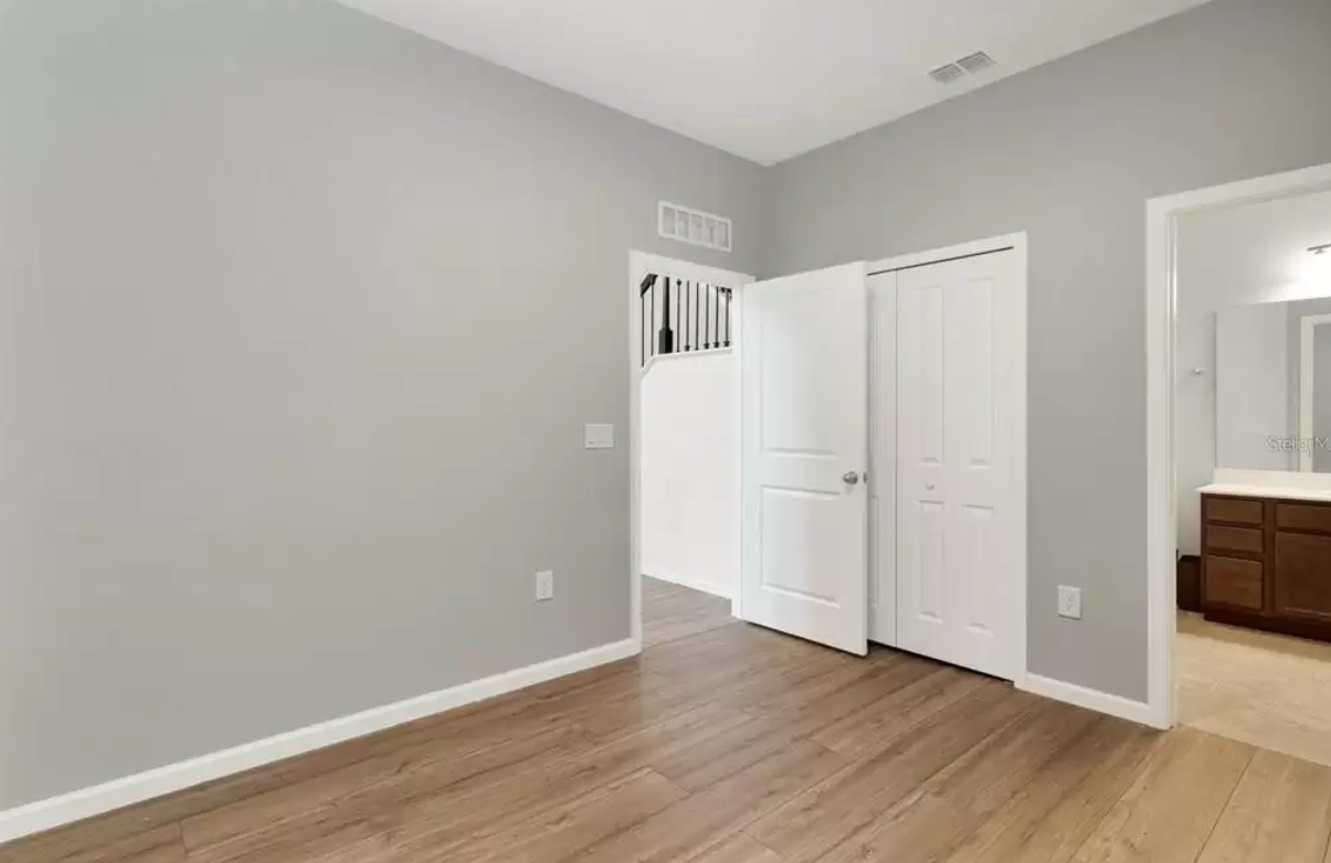 Building Photo - 6018 Glory Bower Dr