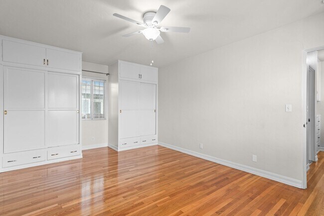Building Photo - 3BR Home with Large Backyard Near SDSU