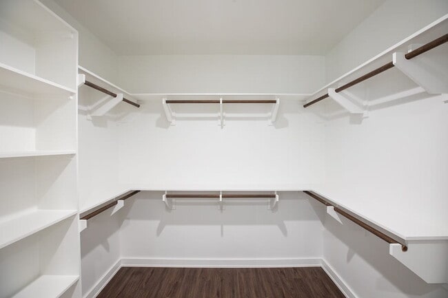 Floorplan J - St. Andrie