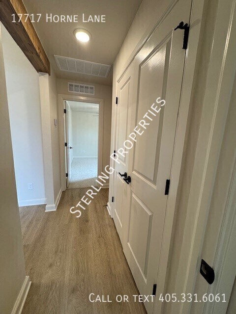 Building Photo - 17717 Horne Ln