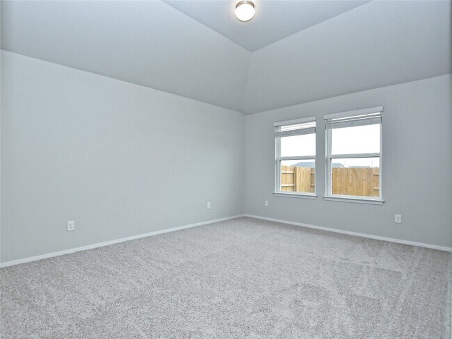 Building Photo - 214 Trailside Ln