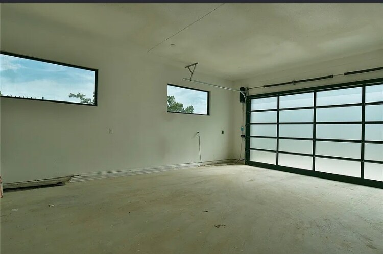 Building Photo - 7706 Dakota Cir
