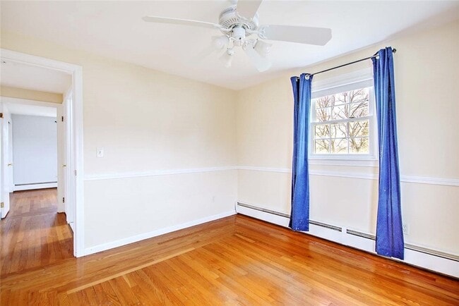 Building Photo - 12 Whalen Dr