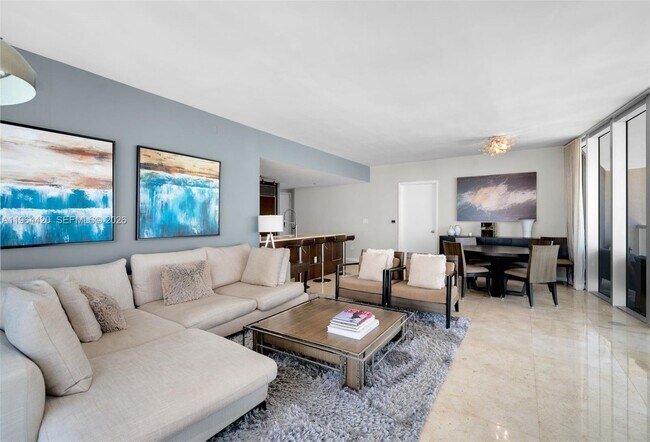 Building Photo - 465 Brickell Ave