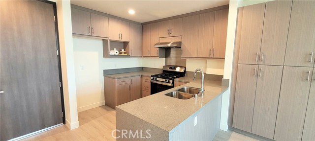 Building Photo - 168 S Monterey St