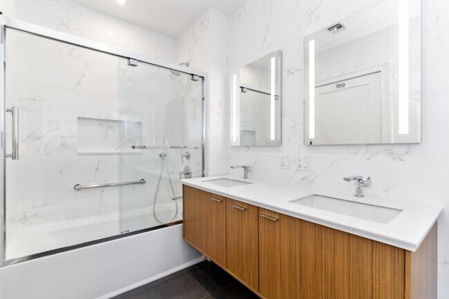 Building Photo - 3 bedroom in New York NY 10026