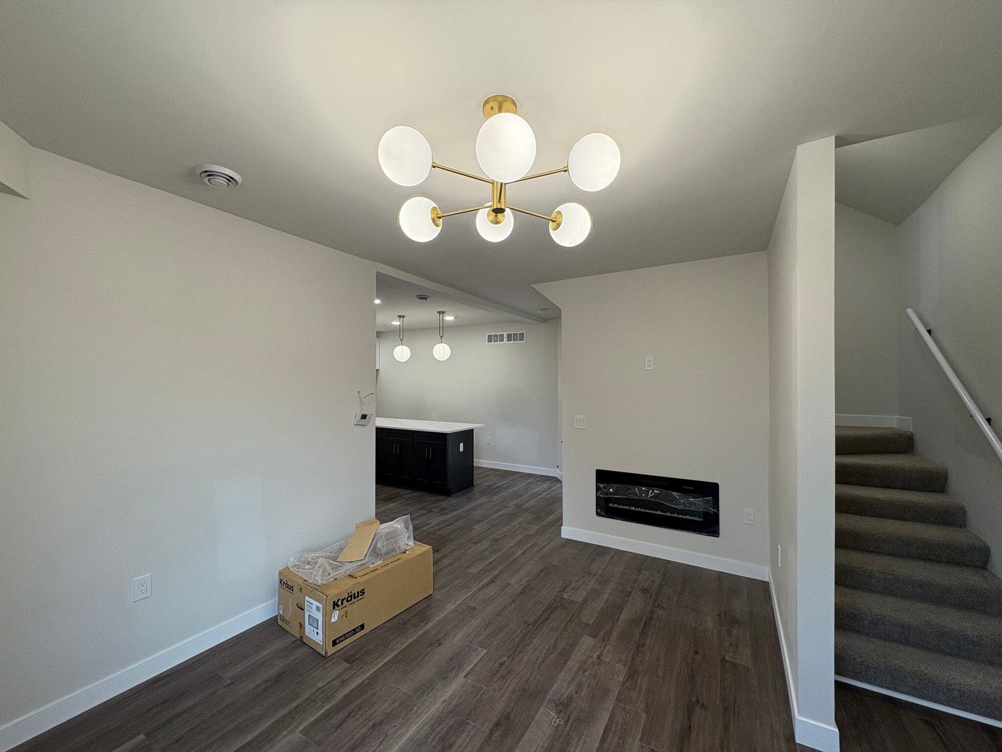 Building Photo - 1530 N Cass St