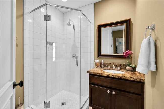 Building Photo - 48385 Vista Calico