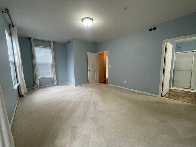 Building Photo - 846 W Summerfield Gln Cir