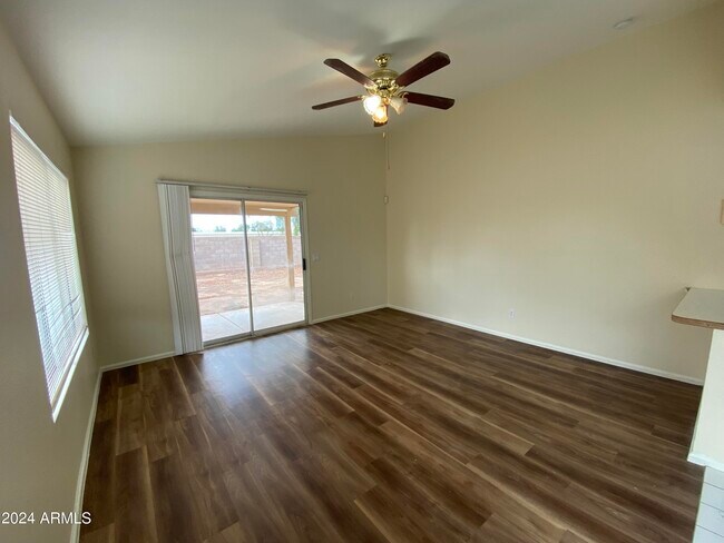 Building Photo - 10849 W Monterosa St