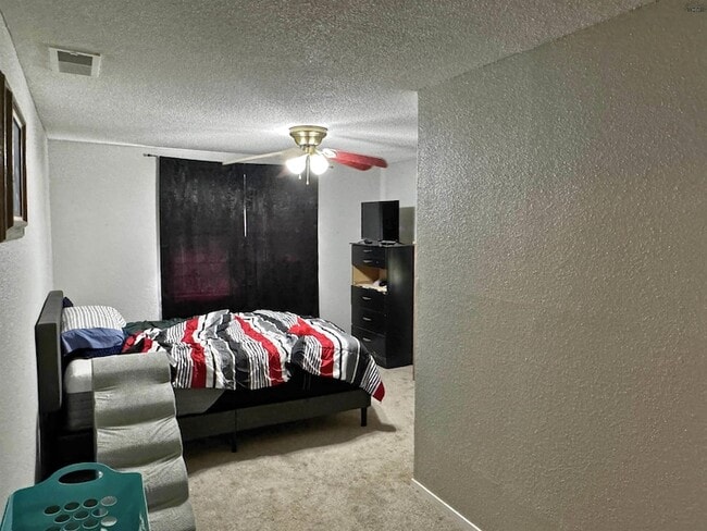 Building Photo - 1609 Sunnyside Ln