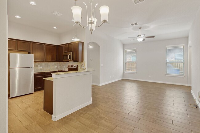 Building Photo - GORGEOUS 3 BEDROOM DUPLEX LOCATED IN BASTROP, TX!