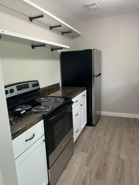 Building Photo - 919 Stetson Ave