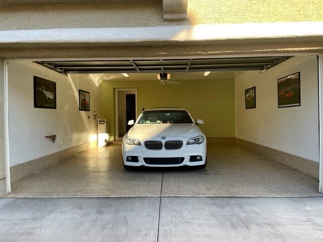 2 Car Garage - 3912 Sweet Pine St