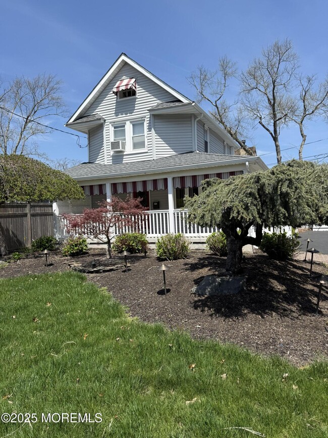 Primary Photo - 605 Corlies Ave