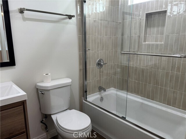 Building Photo - 11246 Lull St