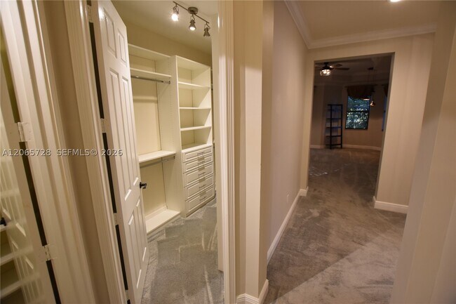 Building Photo - 10086 Noceto Way