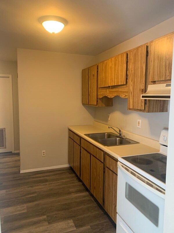 Building Photo - 790 Condit St