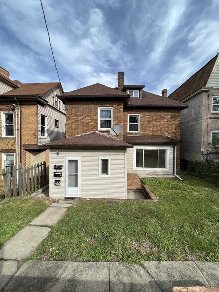 Rear - 616 E 12th Ave