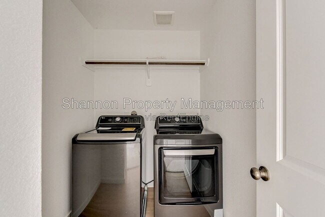Building Photo - 18553 Cepagatti Dr