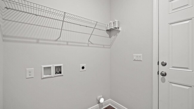 Building Photo - 215 Speckled Trout Ln N
