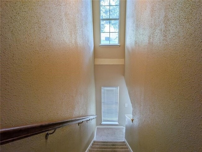 Building Photo - 6702 Everhart Rd