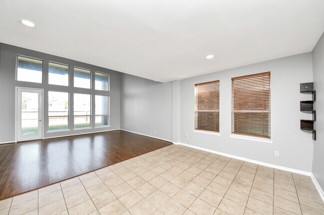 Building Photo - 26706 Bellwood Pines Dr