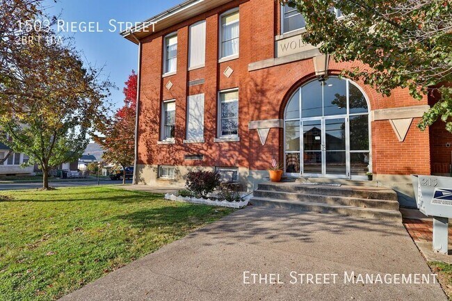 Building Photo - 1503 Riegel St