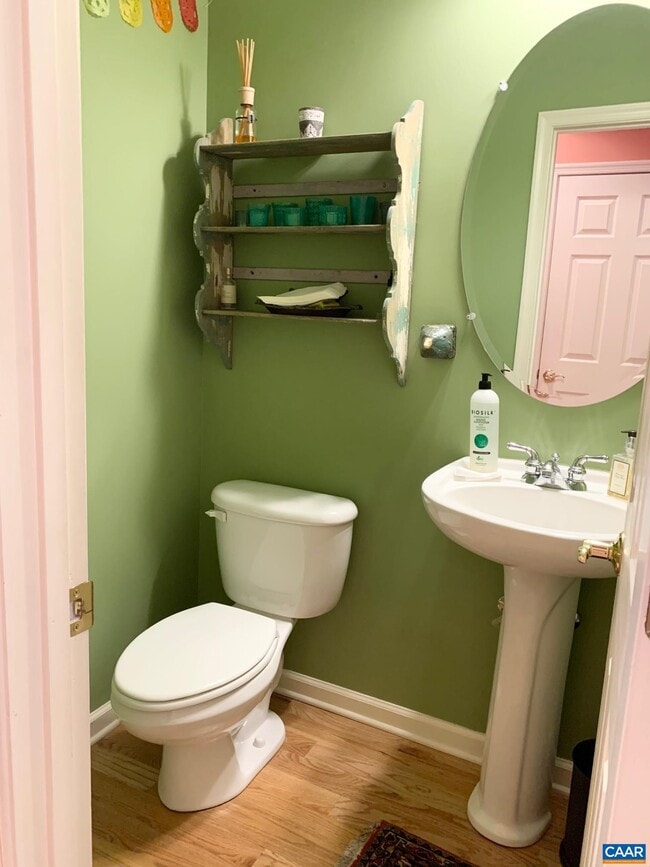 Building Photo - 112 Old Fifth Cir