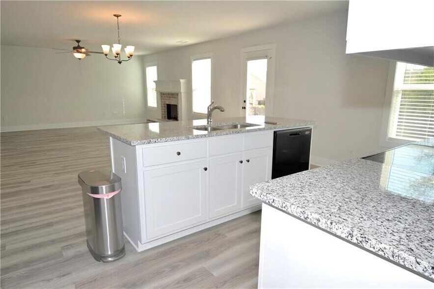 Building Photo - 45 Haddington Ct