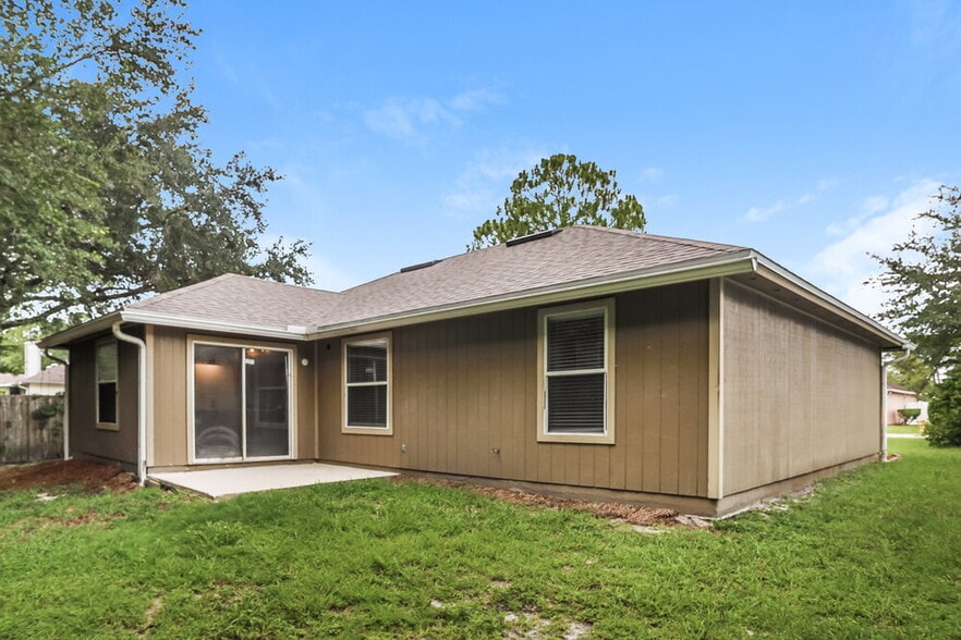 Building Photo - 8173 Tessa Terrace E