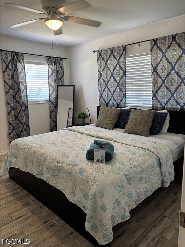 Building Photo - 879 Lake McGregor Dr