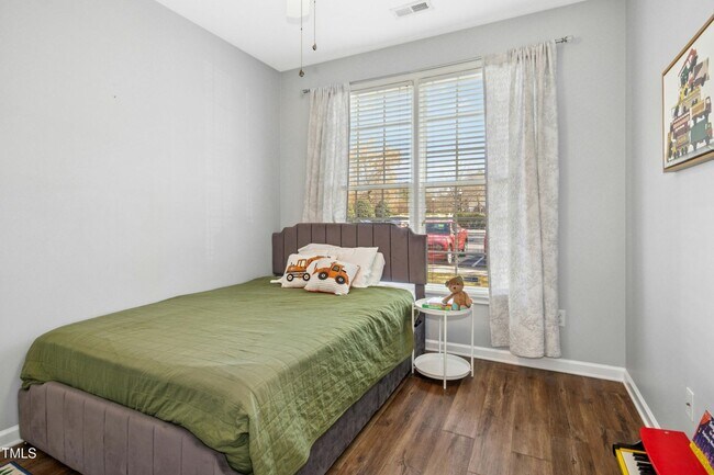 Building Photo - 2212 kurdrow - Bev Roberts Rentals and pro...