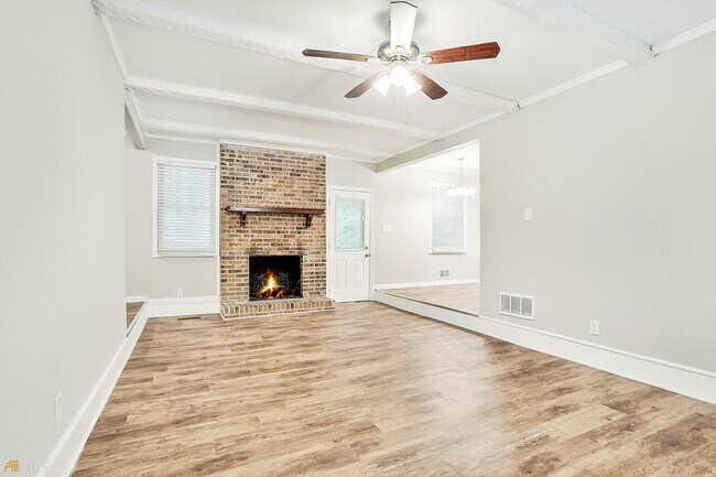 Building Photo - 1041 Avon Breeze Ct