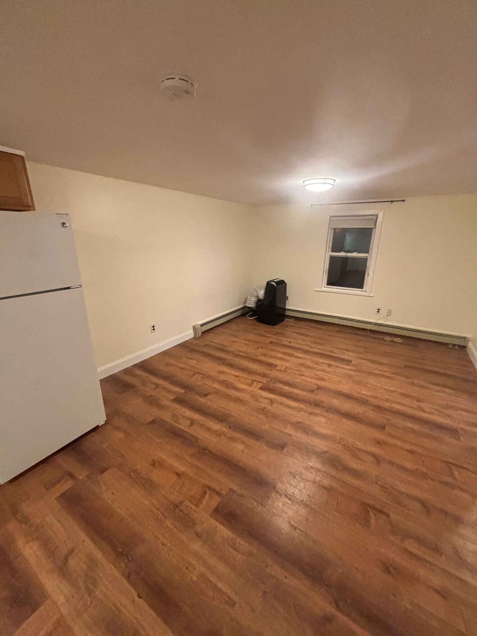 Building Photo - 43 Clinton St