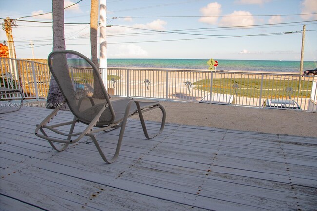 Primary Photo - 74560 Overseas Hwy