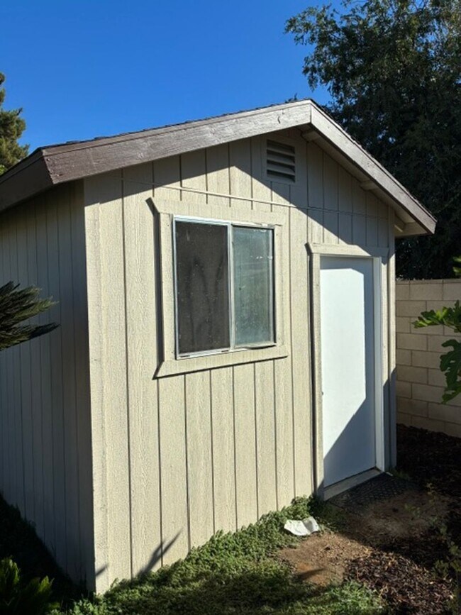 Building Photo - 6112 Herb Way