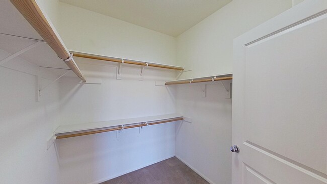Building Photo - Large 2 Bedroom Townhome at The Village, L...