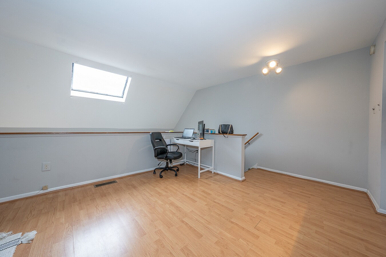 Building Photo - 765 N Ringgold St