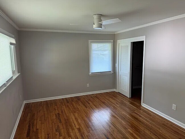 Building Photo - 3507 Manford Dr