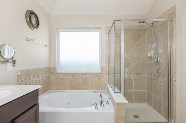Building Photo - 7706 Quiet Trace Ln