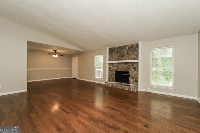 Building Photo - 8524 Cedar Creek Ridge