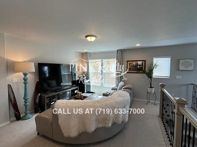 Building Photo - 9656 Feathergrass Dr