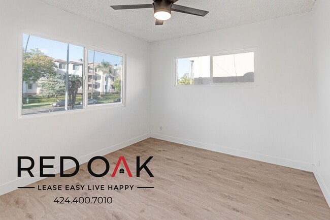 Building Photo - 19148 Sherman Way