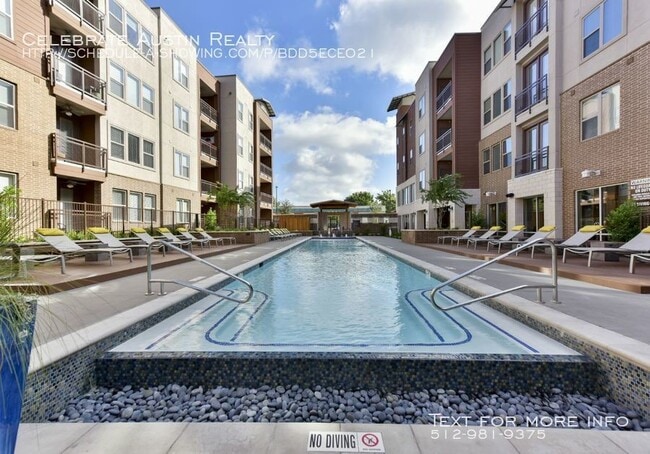 Building Photo - sur 512